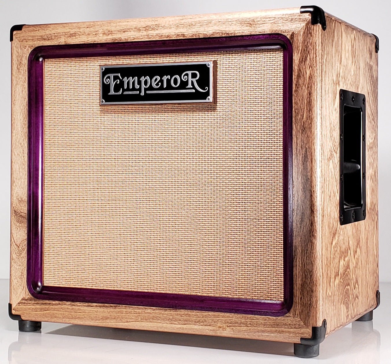 front view of a custom made 1x12 guitar speaker cabinet