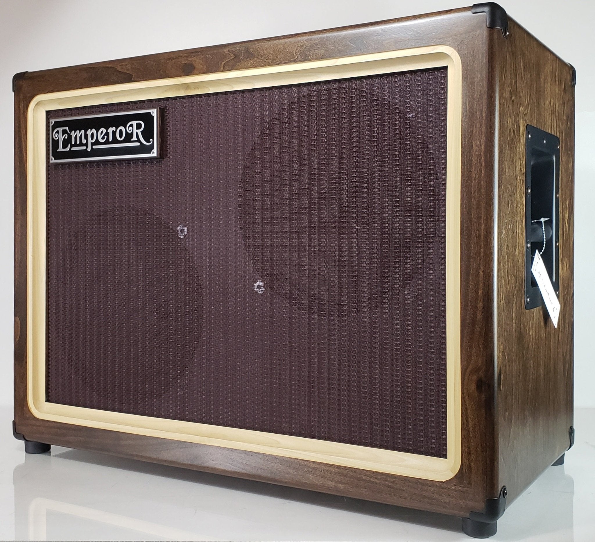 a usa made 2x12 guitar speaker cabinet