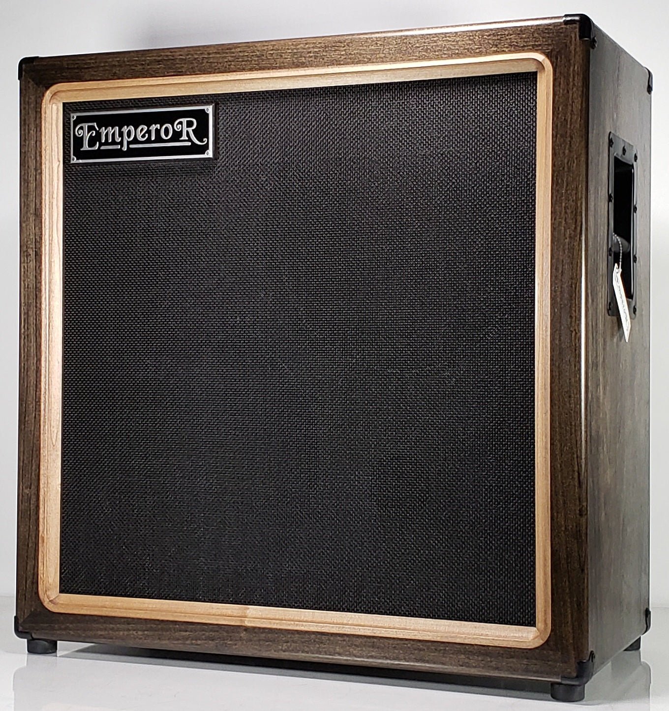 front view of a custom made 2x15 guitar speaker cabinet with 15 inch speakers