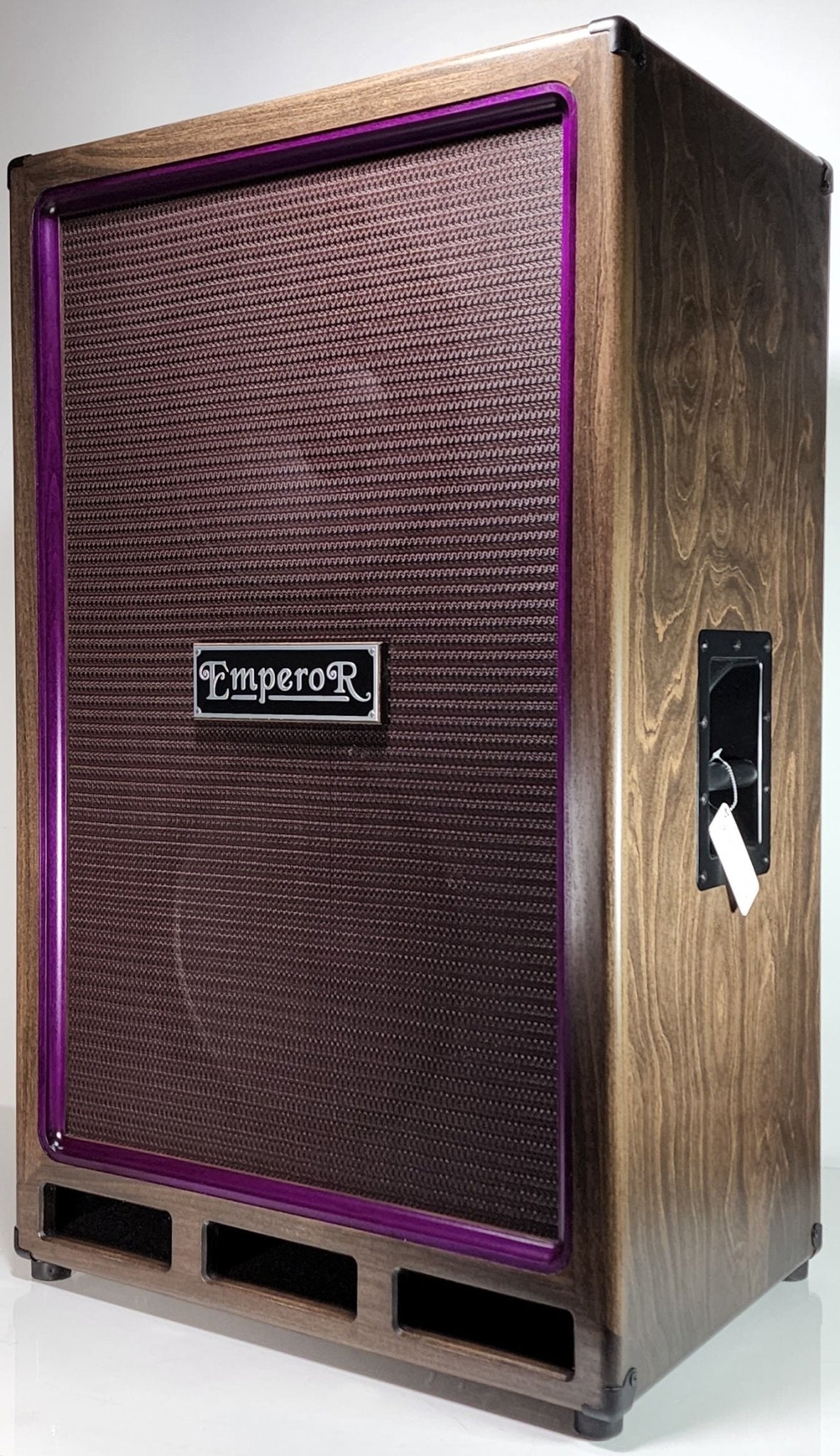 front view of a custom made 2x15 bass speaker cabinet